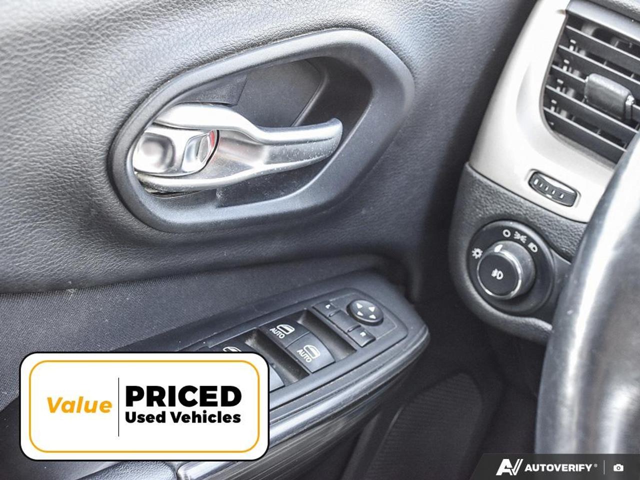 2014 Jeep Cherokee North 4dr 4x4 Photo