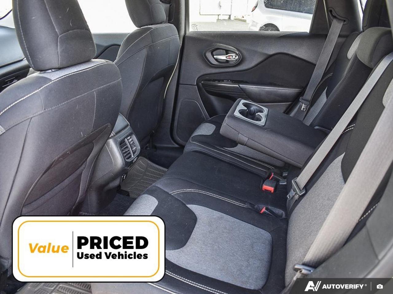 2014 Jeep Cherokee North 4dr 4x4 Photo