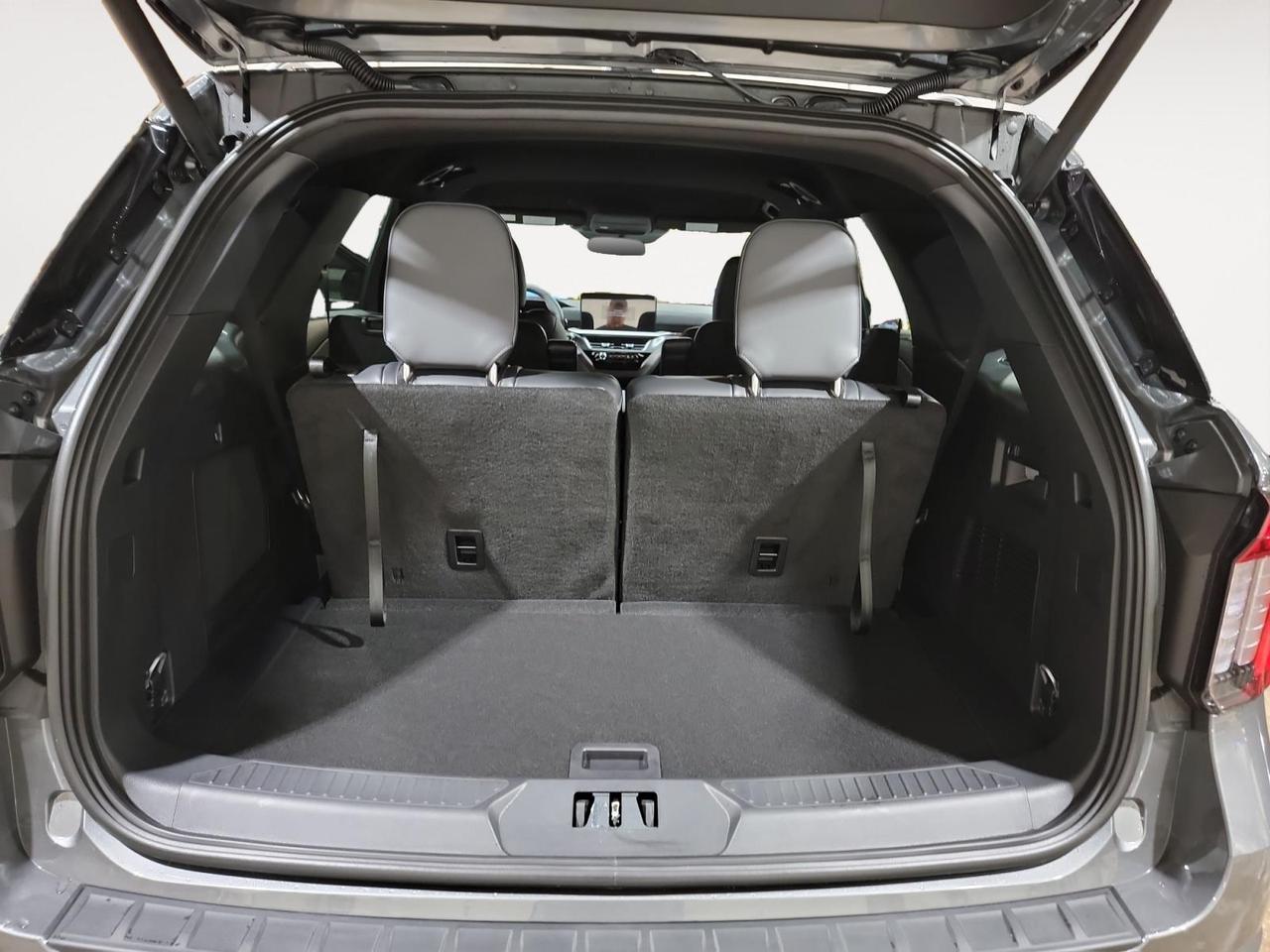 2027 Ford Explorer ST-Line 4dr 4x4 Photo