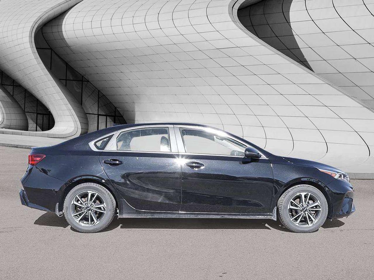 2024 Kia Forte EX   Apple CarPlay   Backup Camera   Heated Seats Photo