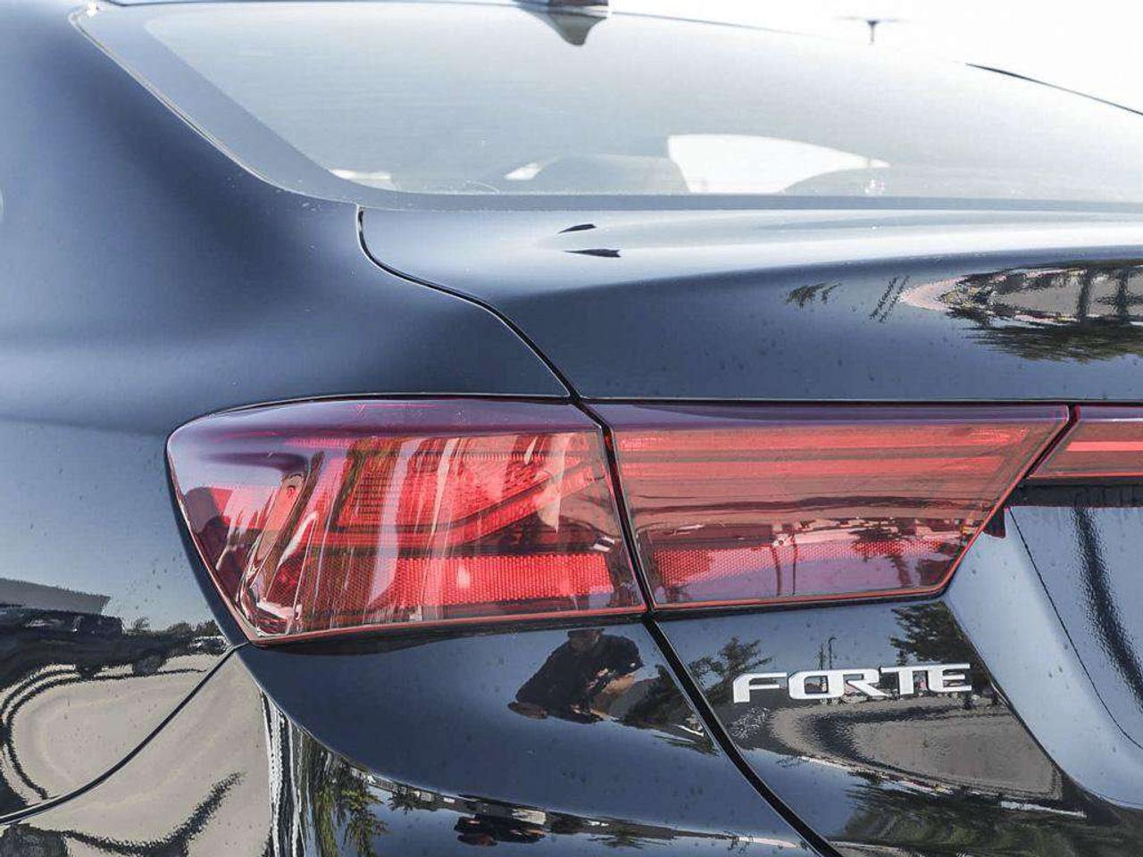 2024 Kia Forte EX   Apple CarPlay   Backup Camera   Heated Seats Photo