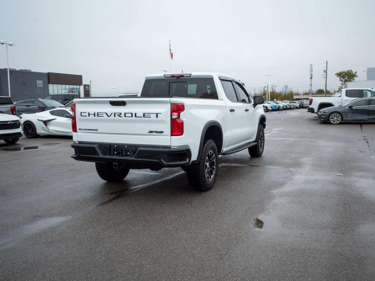 2025 Chevrolet Silverado 1500 ZR2 - Remote Engine Start   Turbocharged Engine Photo