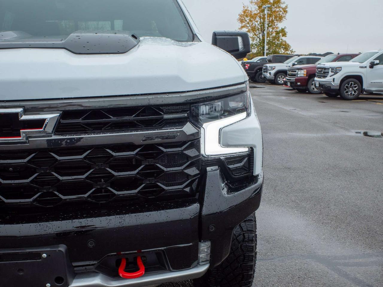 2025 Chevrolet Silverado 1500 ZR2 - Remote Engine Start   Turbocharged Engine Photo