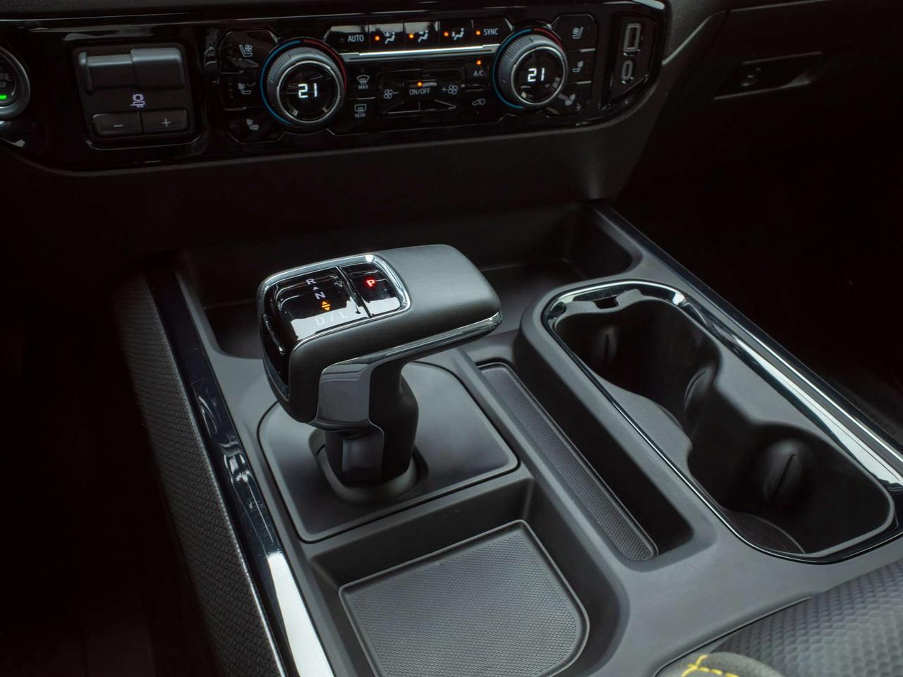 2025 Chevrolet Silverado 1500 ZR2 - Remote Engine Start   Turbocharged Engine Photo