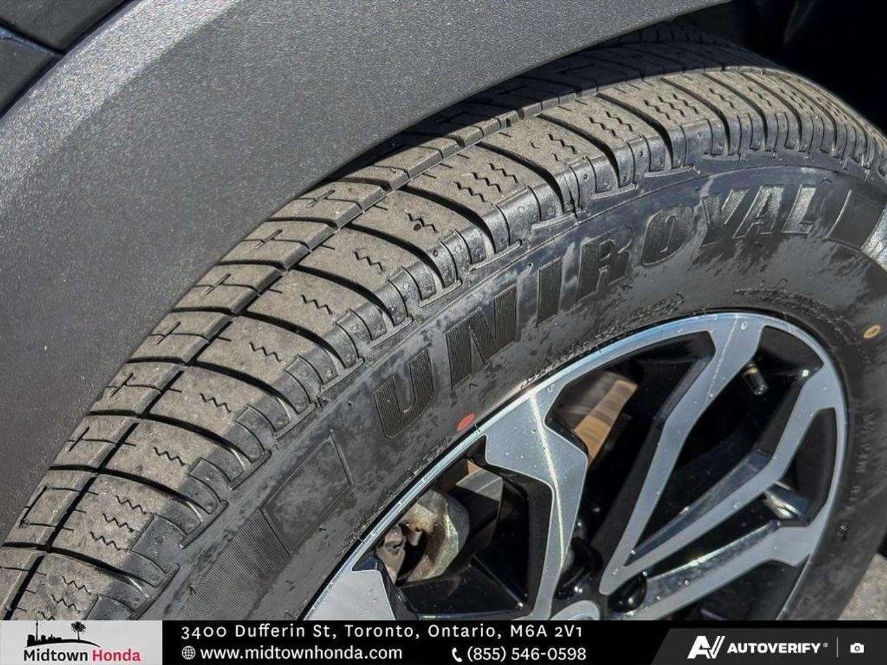 2024 Toyota Corolla Cross HYBRID TECH I NO ACCIDENTS I ALL WHEEL DRIVE Photo