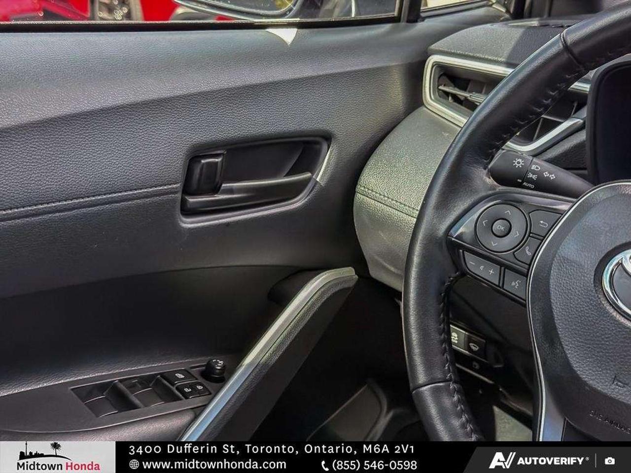 2024 Toyota Corolla Cross HYBRID TECH I NO ACCIDENTS I ALL WHEEL DRIVE Photo