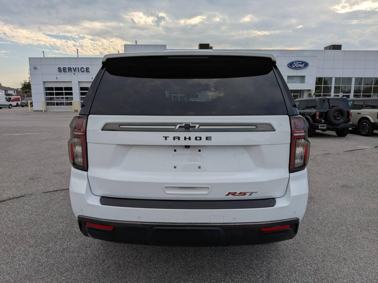2021 Chevrolet Tahoe 4WD 4dr RST Photo