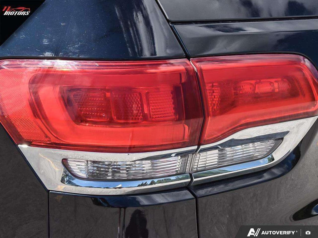 2021 Jeep Grand Cherokee Summit 4x4   LOADED   NO ACCIDENTS Photo