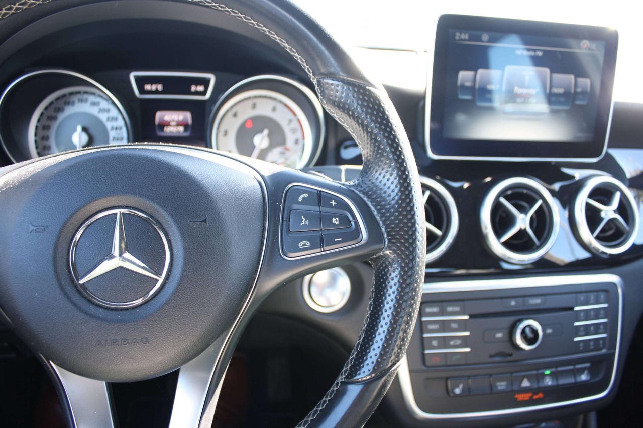 2016 Mercedes-Benz CLA Others Photo