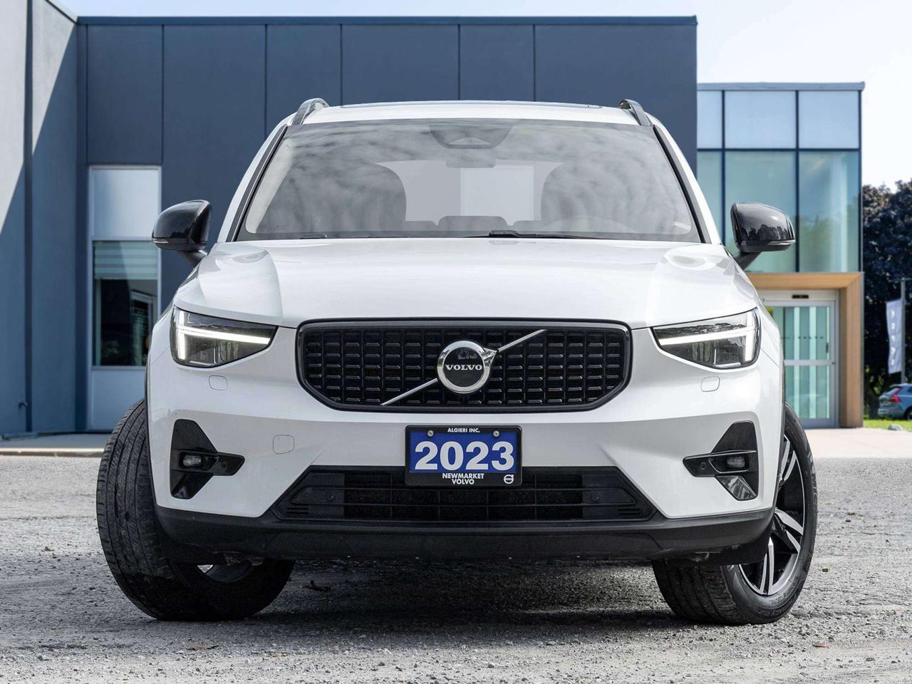 2023 Volvo XC40 PLUS^Trade In^Harman Kardon^Polestar^Rate fr2.99%* Photo