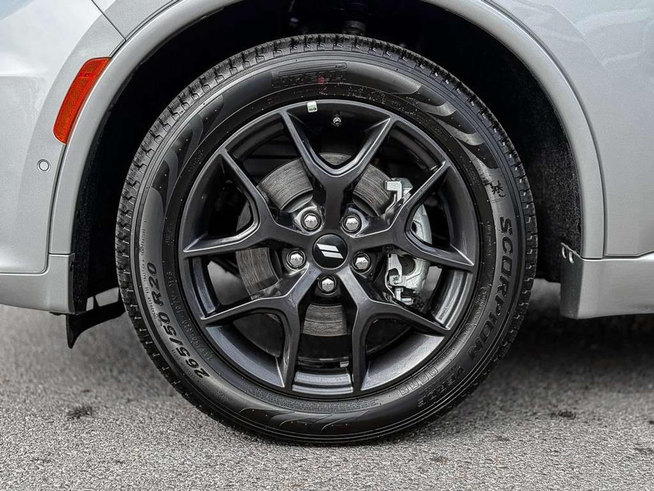 2026 Dodge Durango GT HEMI V8   PREMIUM   BLACKTOP   HARMAN/KARDON AUDIO   VENTILATED SEATS   TRAILER BRAKE Photo