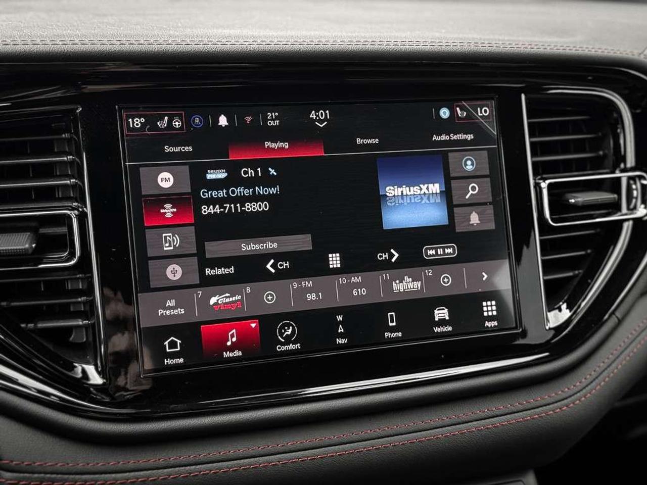 2026 Dodge Durango GT HEMI V8   PREMIUM   BLACKTOP   HARMAN/KARDON AUDIO   VENTILATED SEATS   TRAILER BRAKE Photo
