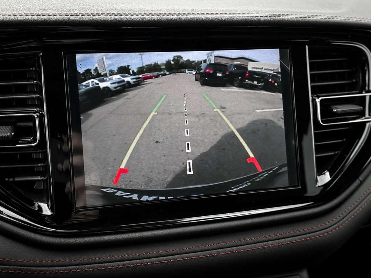 2026 Dodge Durango GT HEMI V8   PREMIUM   BLACKTOP   HARMAN/KARDON AUDIO   VENTILATED SEATS   TRAILER BRAKE Photo