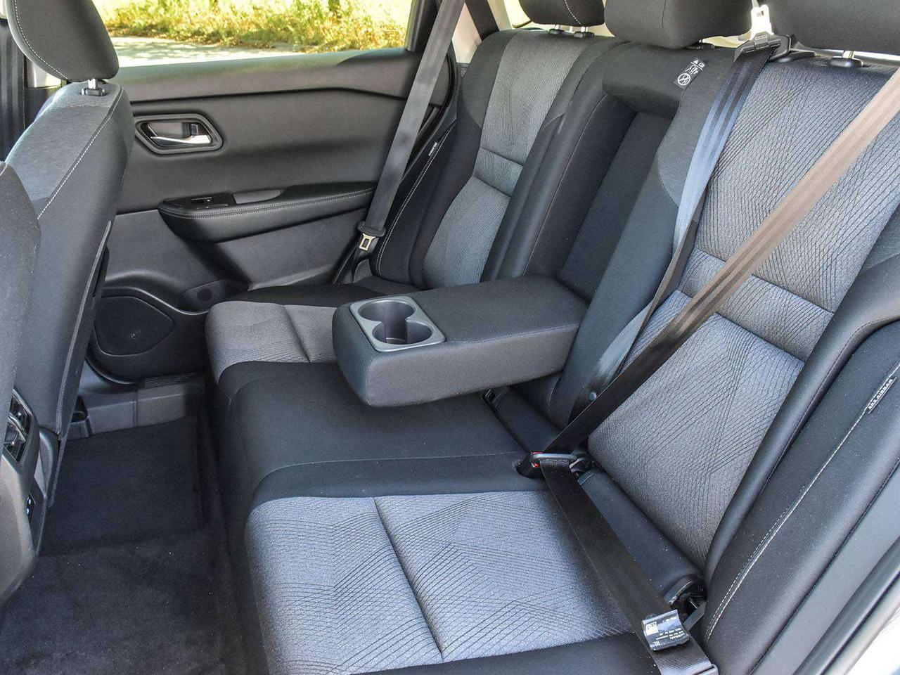 2026 Nissan Rogue SV Dark Armor 4dr All-Wheel Drive Sport Utility Photo