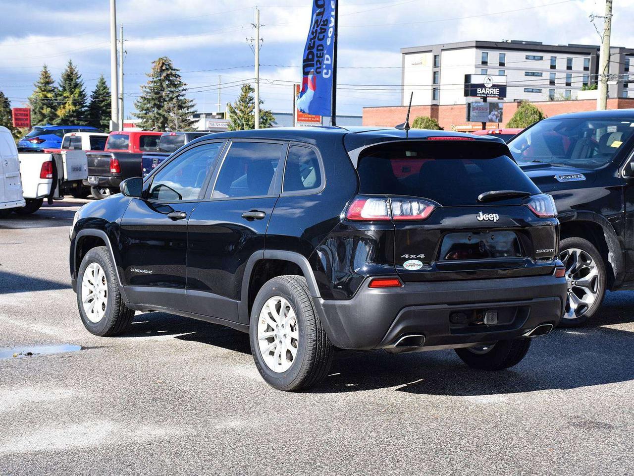2021 Jeep Cherokee Sport 4x4 ~Heated Seats + Wheel ~Carplay ~Camera Photo
