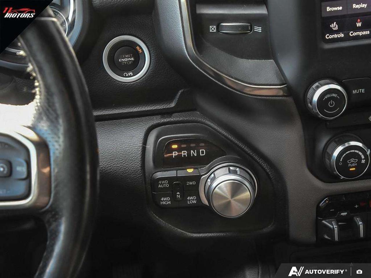 2019 RAM 1500 Sport 4x4 Crew Cab 6'4 Box Photo