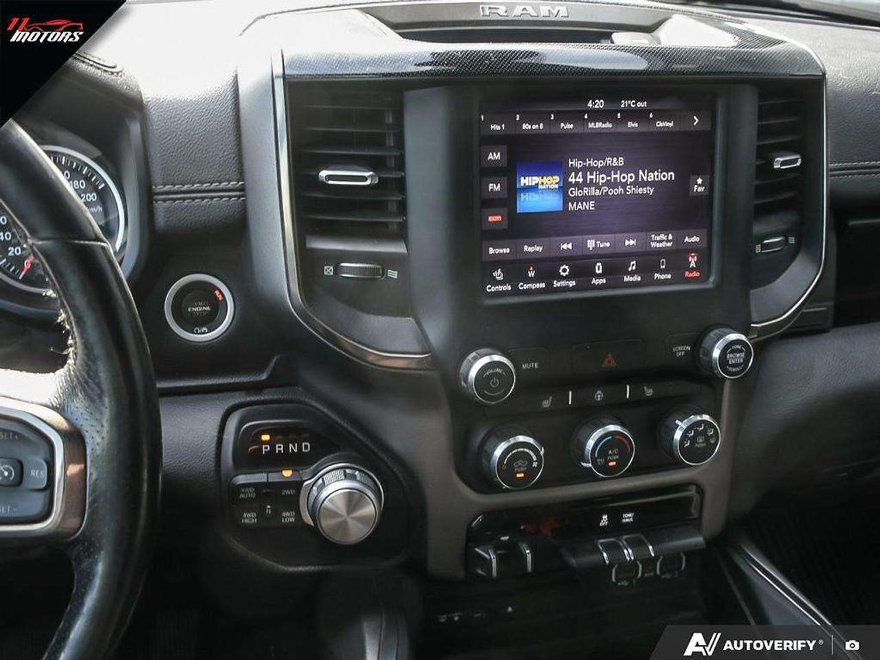 2019 RAM 1500 Sport 4x4 Crew Cab 6'4 Box Photo