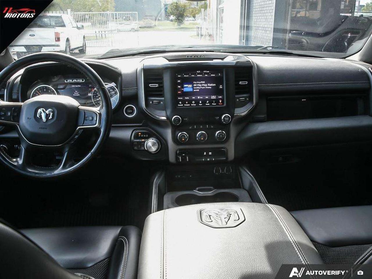2019 RAM 1500 Sport 4x4 Crew Cab 6'4 Box Photo