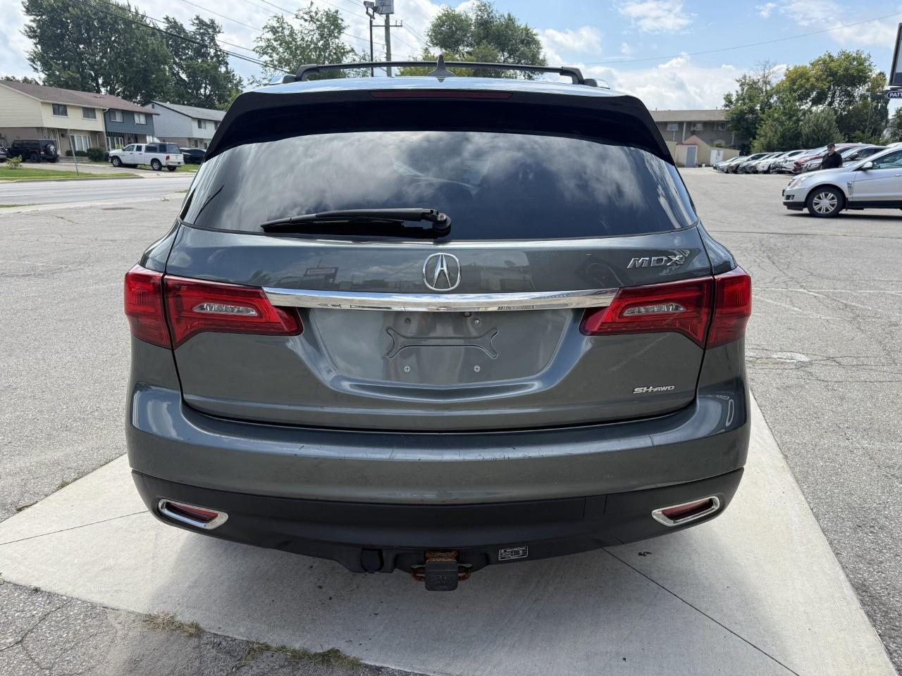 2016 Acura MDX SH-AWD with Technology Package Photo3