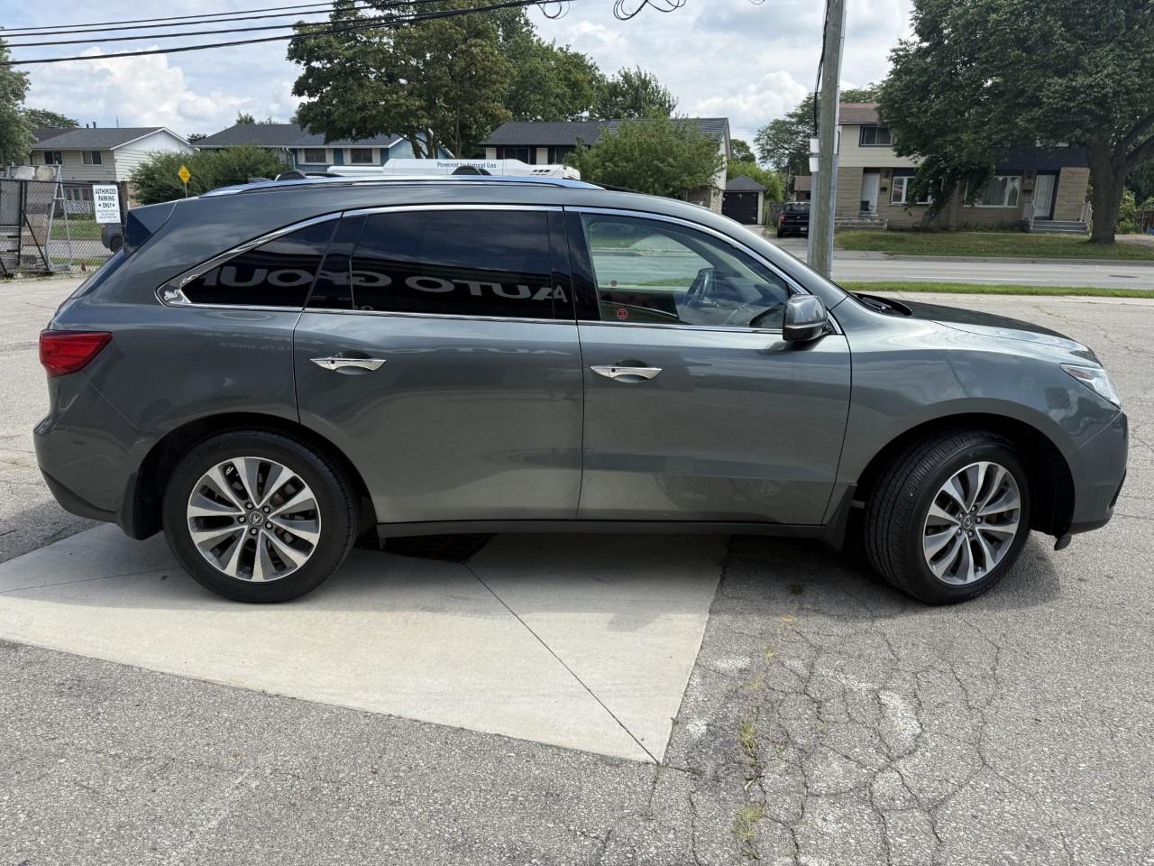 2016 Acura MDX SH-AWD with Technology Package Photo