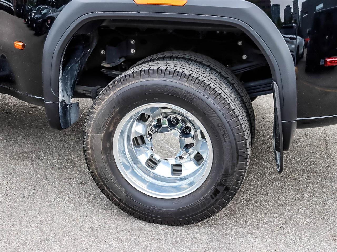 2024 GMC Sierra 3500HD 4WD Crew Cab Long Box Denali Photo