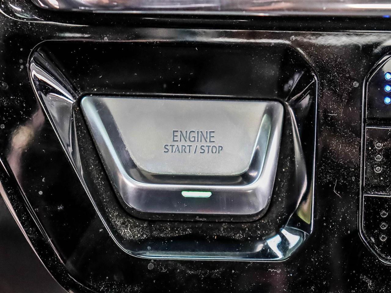 2024 GMC Sierra 3500HD 4WD Crew Cab Long Box Denali Photo