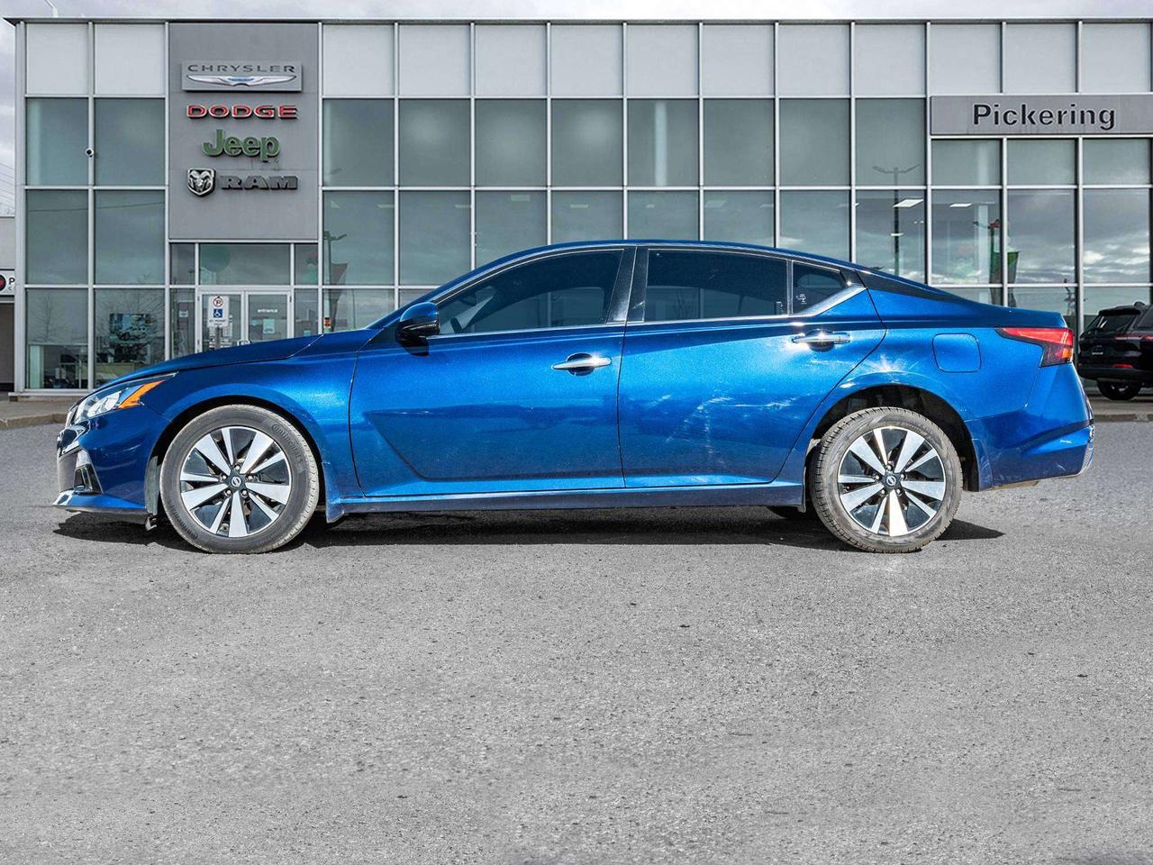 2019 Nissan Altima 205 SV AWD   ROOF   BACK UP CAMERA Photo