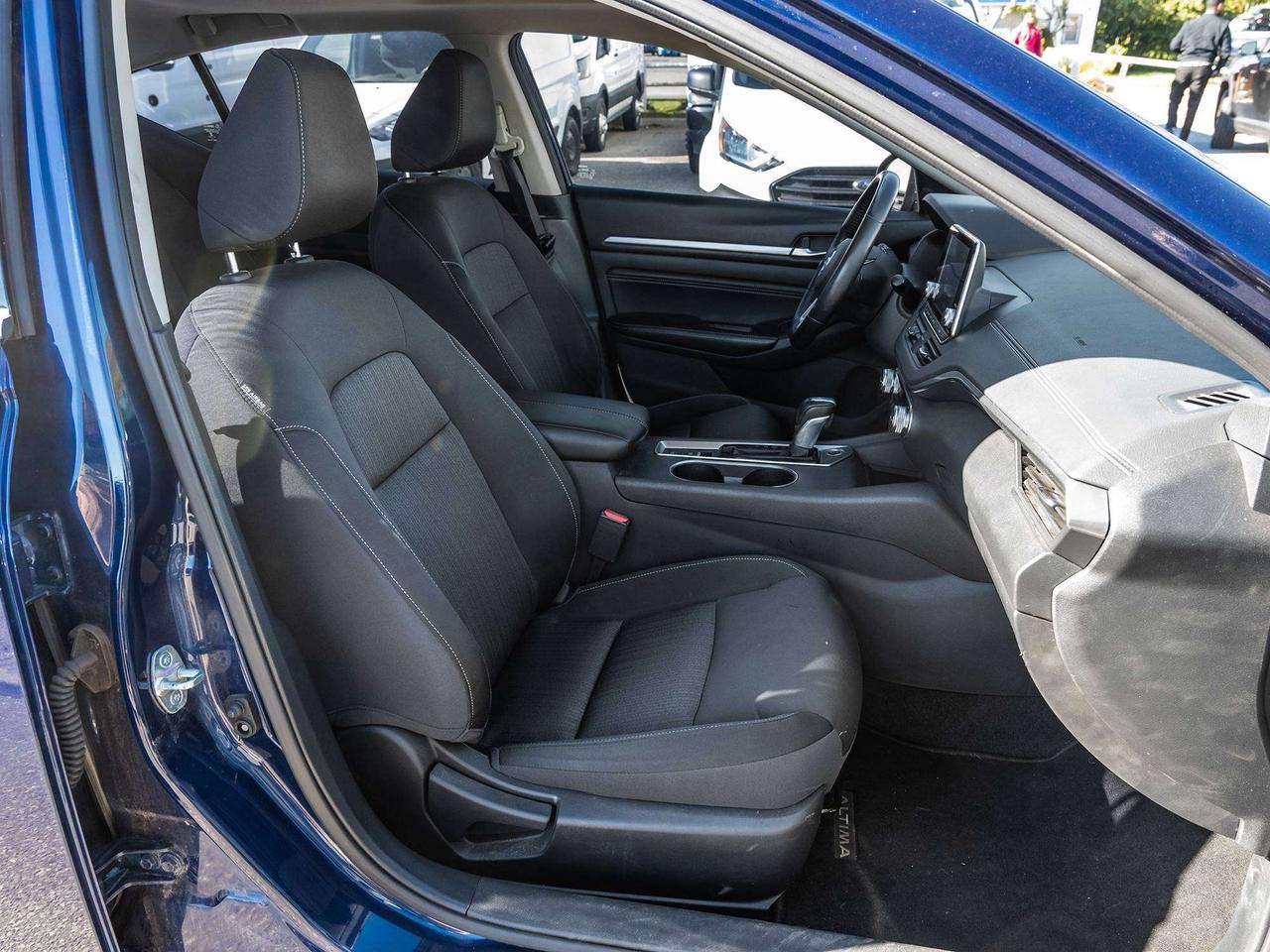 2019 Nissan Altima 205 SV AWD   ROOF   BACK UP CAMERA Photo