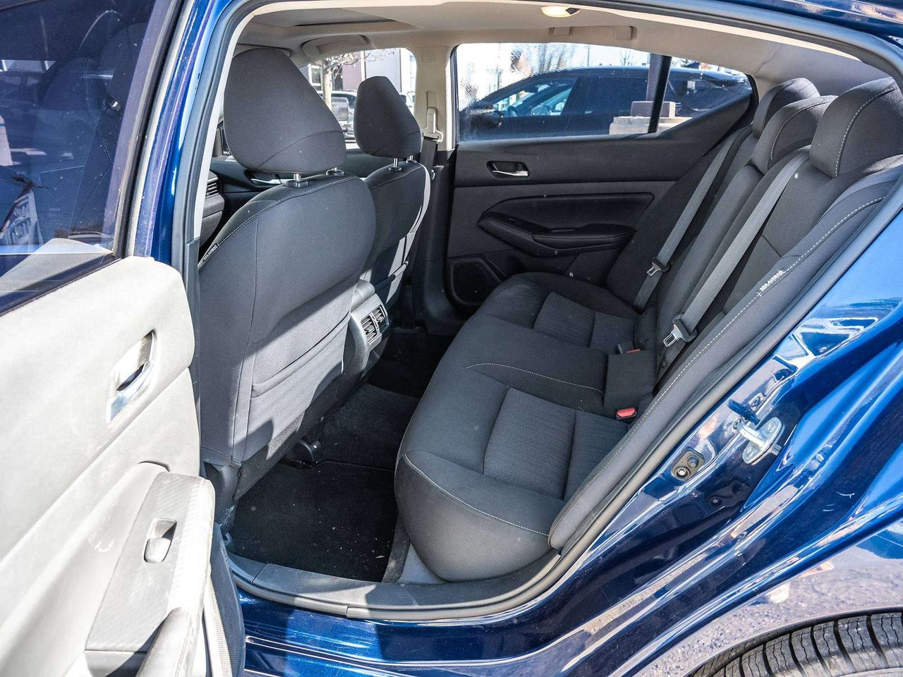 2019 Nissan Altima 205 SV AWD   ROOF   BACK UP CAMERA Photo