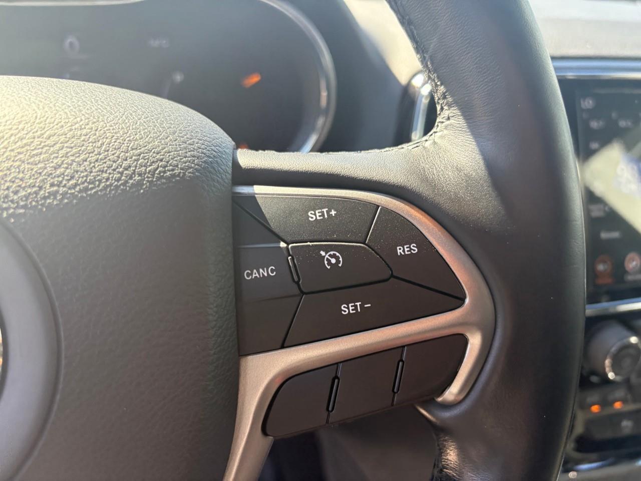 2021 Jeep Grand Cherokee Laredo 4dr 4x4 Photo