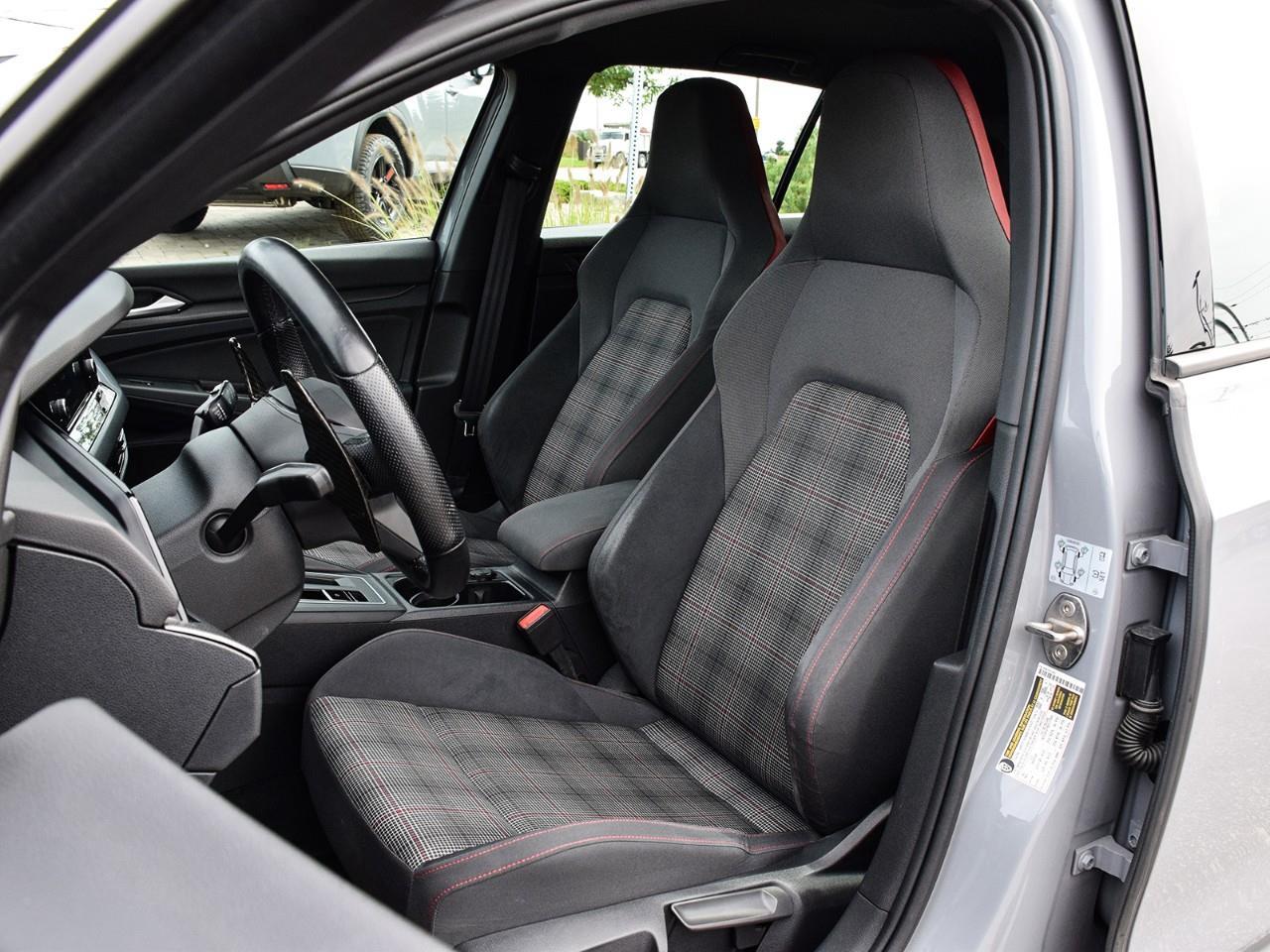 2022 Volkswagen Golf GTI Base (DSG) 4dr Hatchback Photo