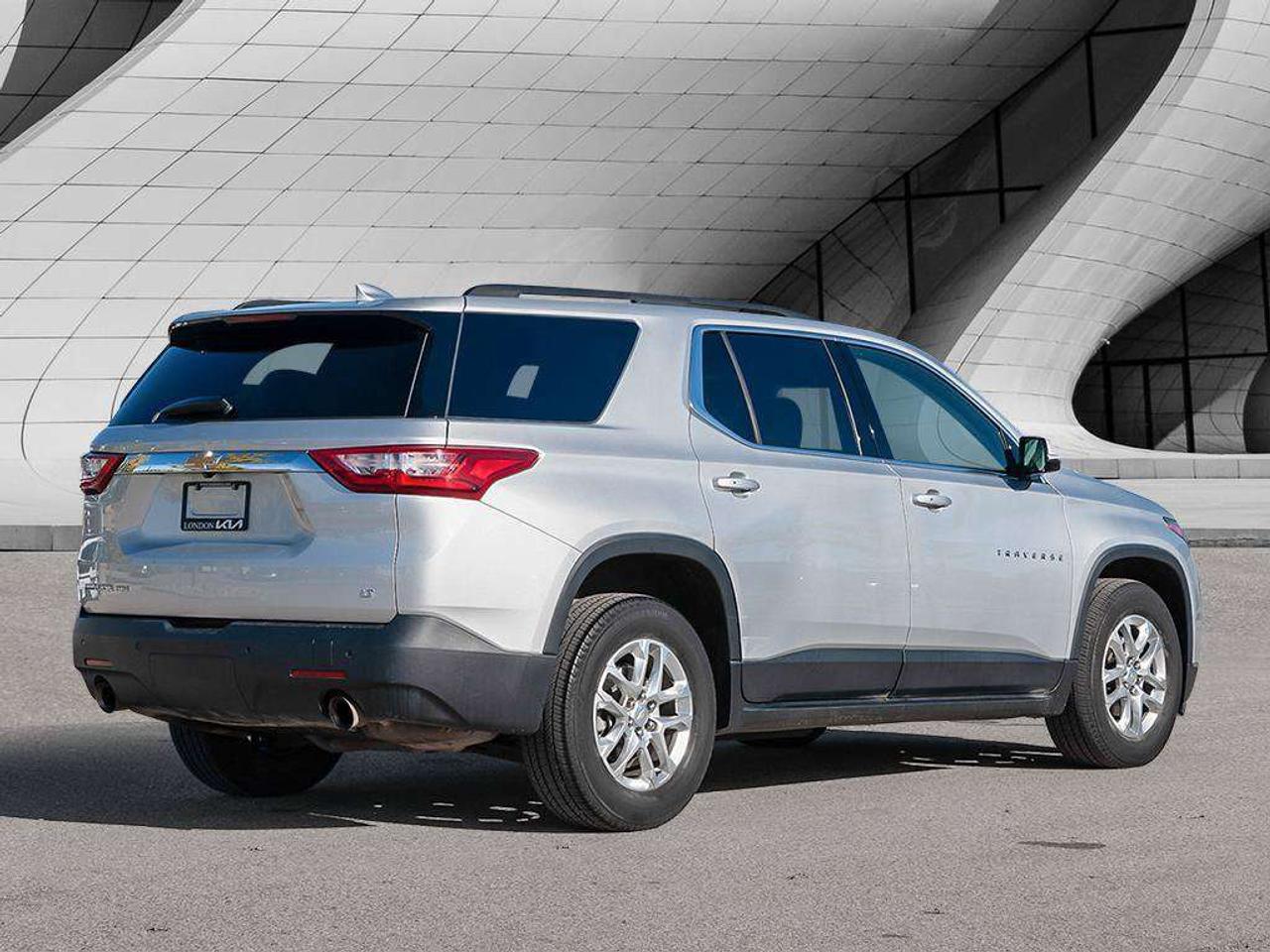 2020 Chevrolet Traverse LT Cloth Photo