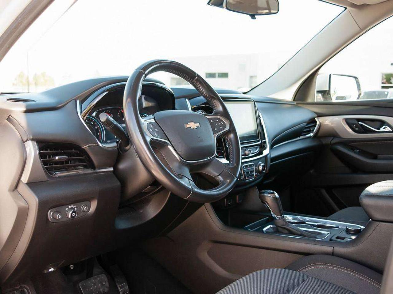 2020 Chevrolet Traverse LT Cloth Photo