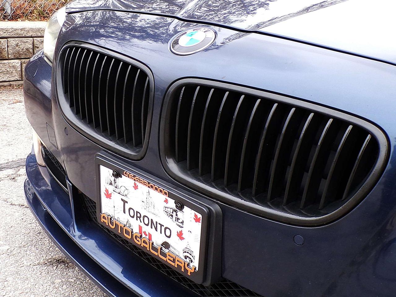 2013 BMW 5 Series X-DRIVE PREMIUM HUD NAVI CAMERA SUNROOF F/R SENSORS Photo