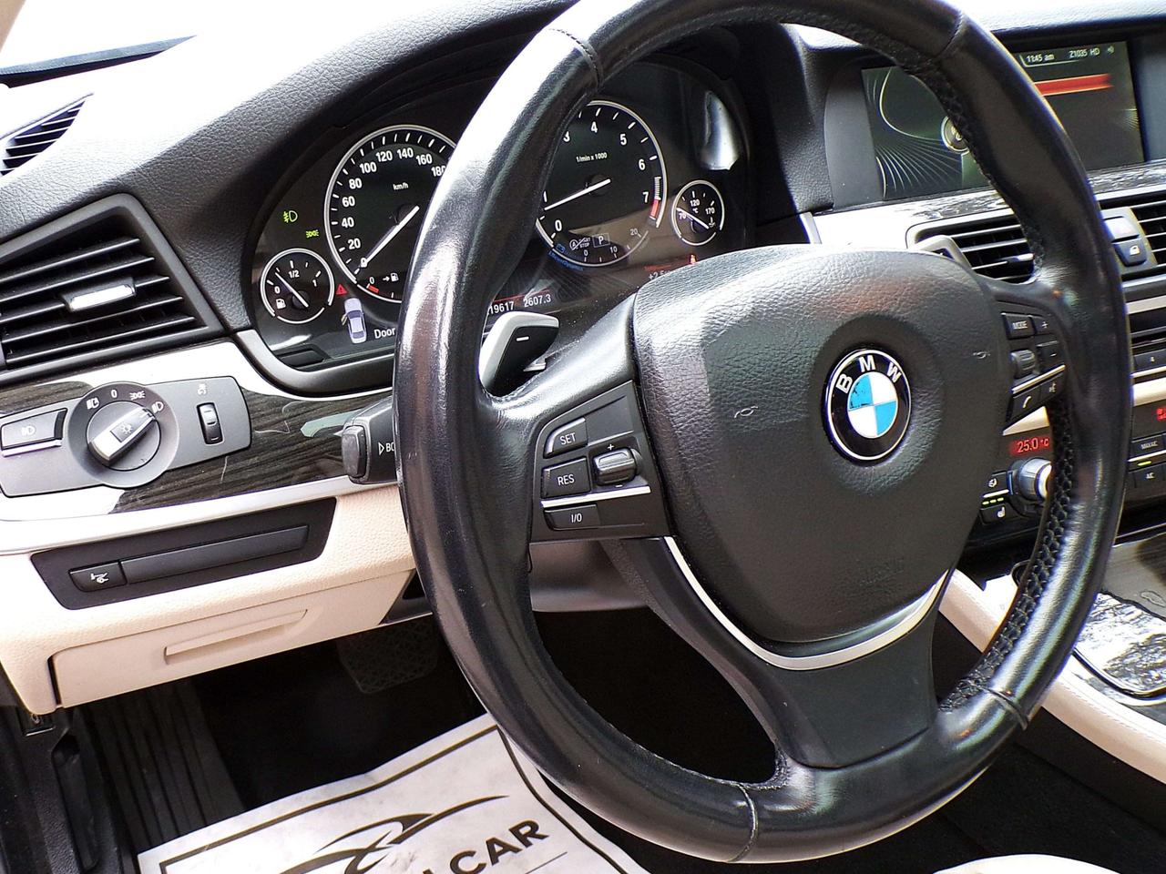 2013 BMW 5 Series X-DRIVE PREMIUM HUD NAVI CAMERA SUNROOF F/R SENSORS Photo