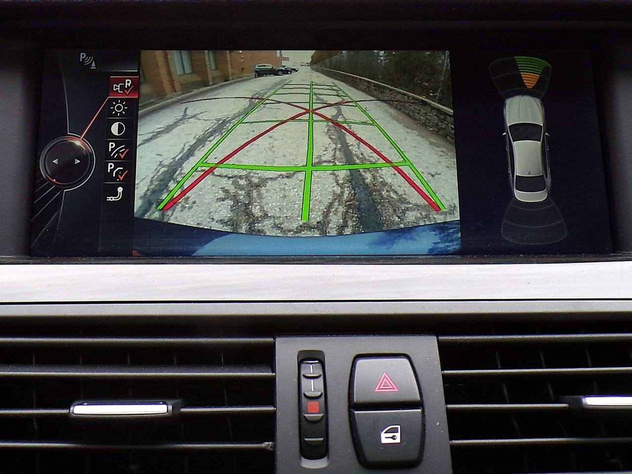 2013 BMW 5 Series X-DRIVE PREMIUM HUD NAVI CAMERA SUNROOF F/R SENSORS Photo