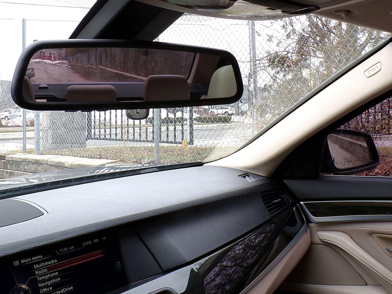 2013 BMW 5 Series X-DRIVE PREMIUM HUD NAVI CAMERA SUNROOF F/R SENSORS Photo