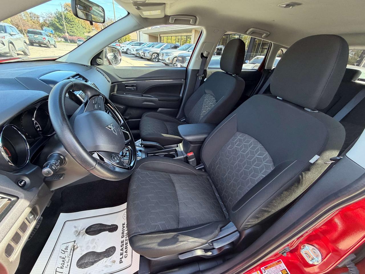2024 Mitsubishi RVR SE/AWD/HEATED SEATS/BACK UP CAM/CALL PICTON Photo
