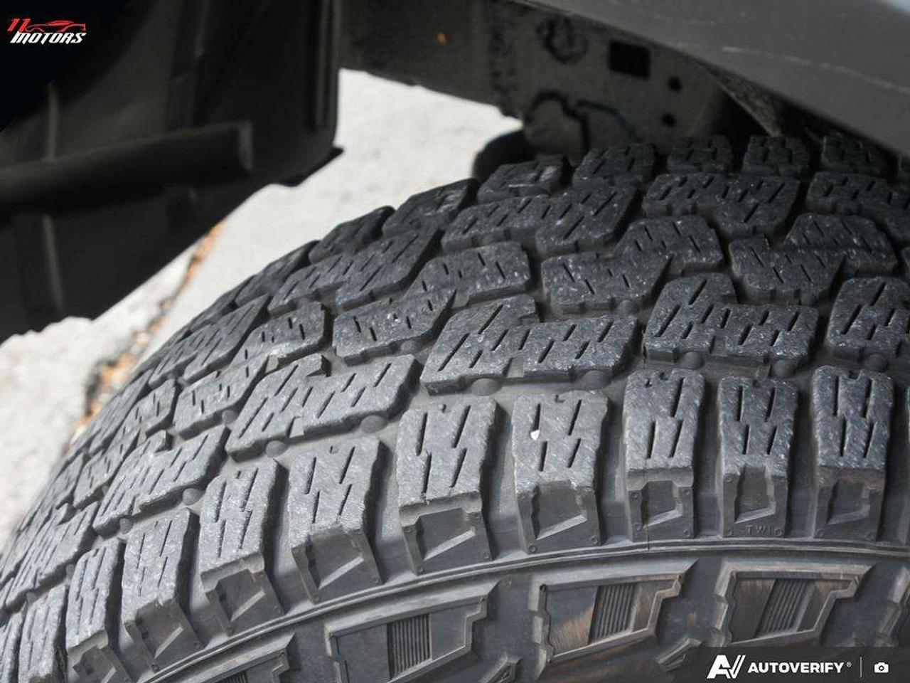 2015 RAM 1500 4WD Crew Cab 140.5 ST   LIFTED   AFTERMARKET WHEELS Photo