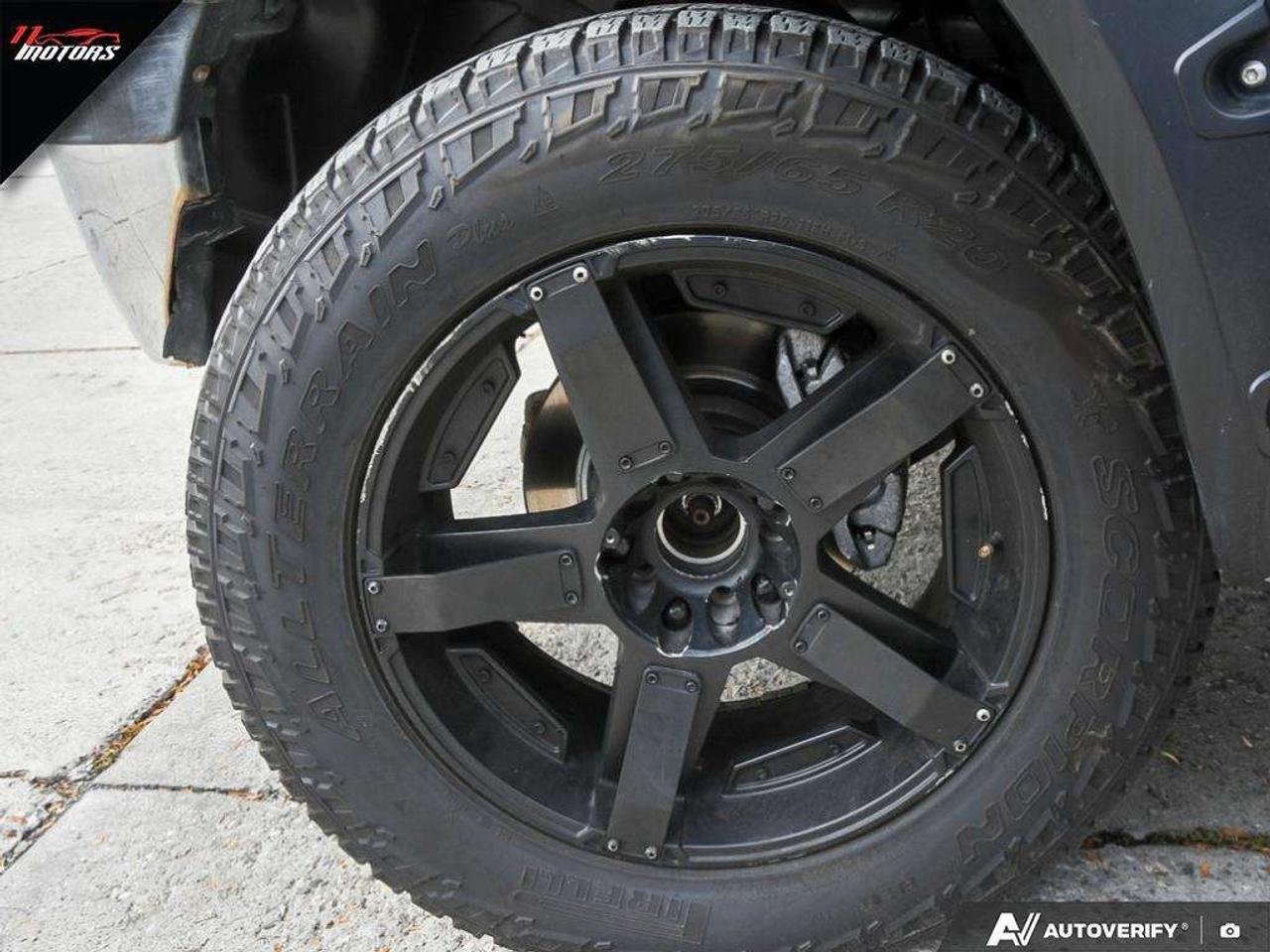 2015 RAM 1500 4WD Crew Cab 140.5 ST   LIFTED   AFTERMARKET WHEELS Photo