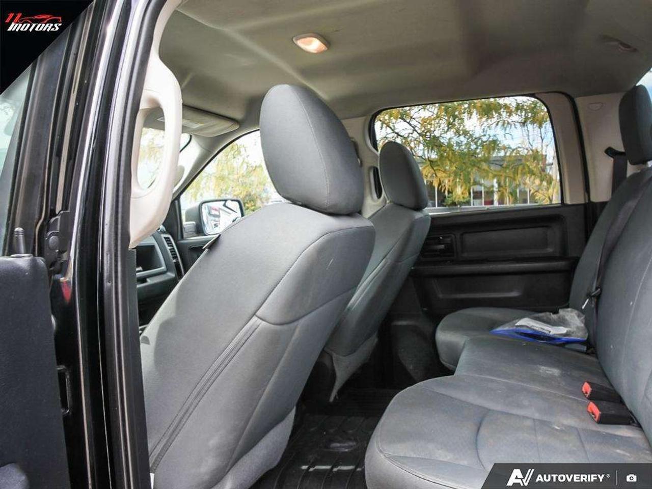 2015 RAM 1500 4WD Crew Cab 140.5 ST   LIFTED   AFTERMARKET WHEELS Photo