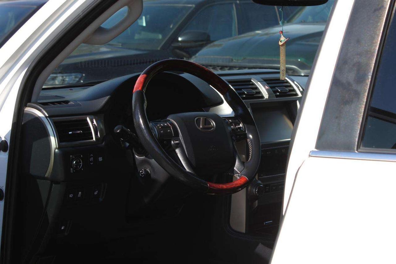 2016 Lexus GX Premium  Gps SideSteps ReverseCamera ParkingSensor Photo