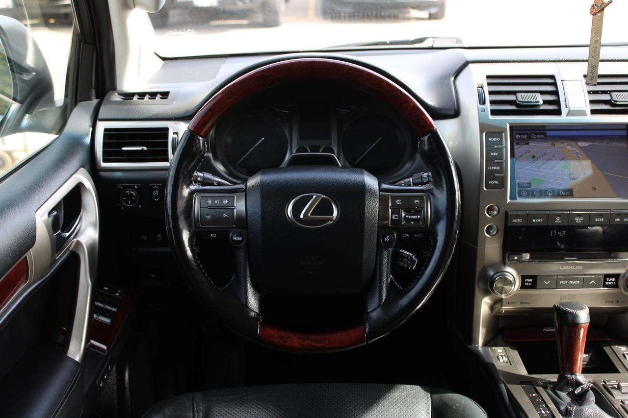 2016 Lexus GX Premium  Gps SideSteps ReverseCamera ParkingSensor Photo