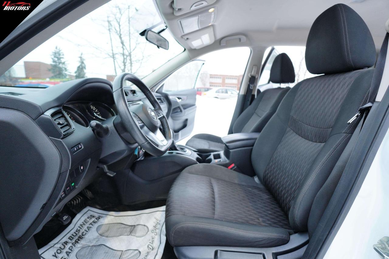 2020 Nissan Rogue AWD S Photo