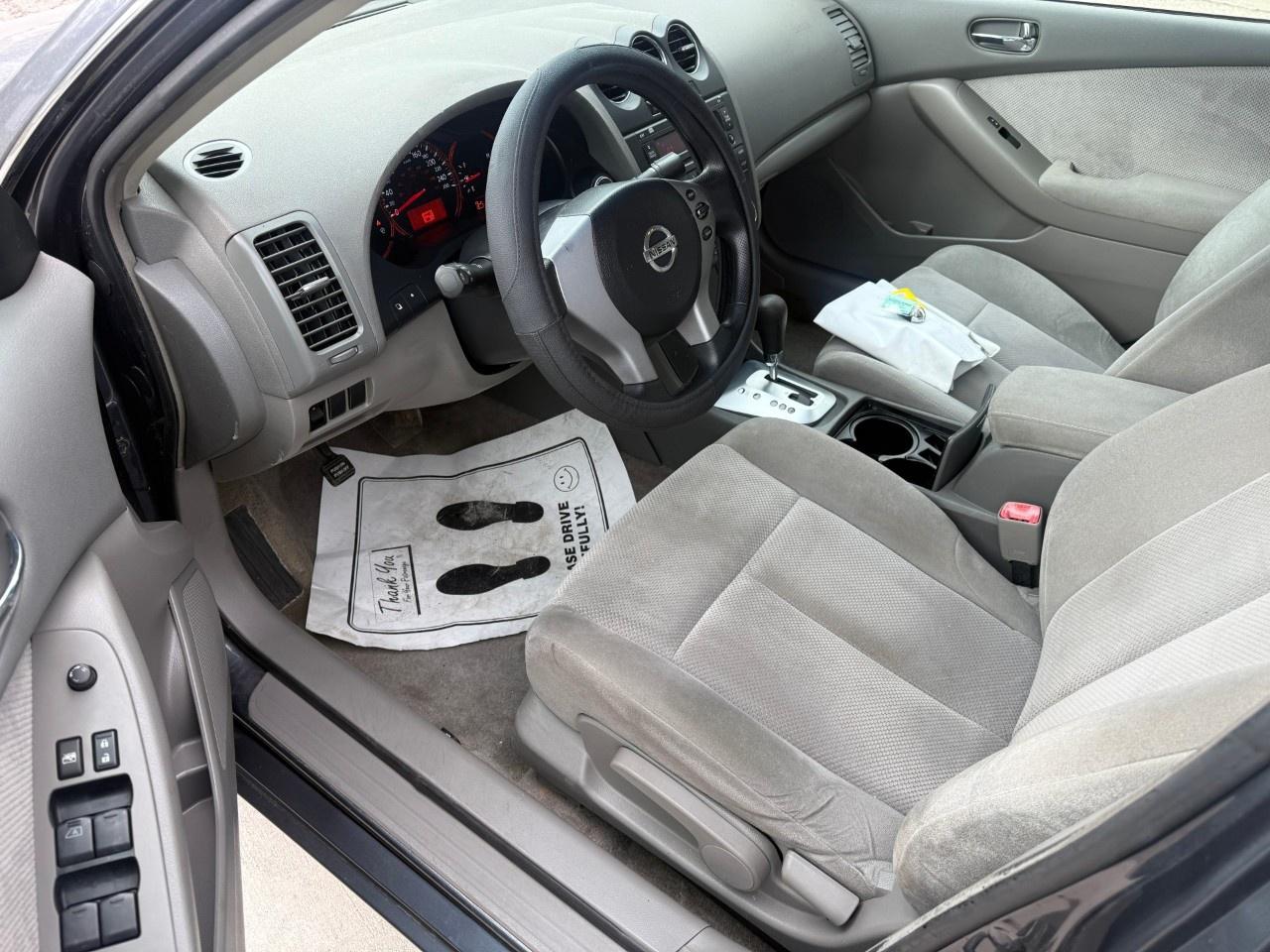 2008 Nissan Altima 4DR SDN I4 CVT 2.5 S Photo