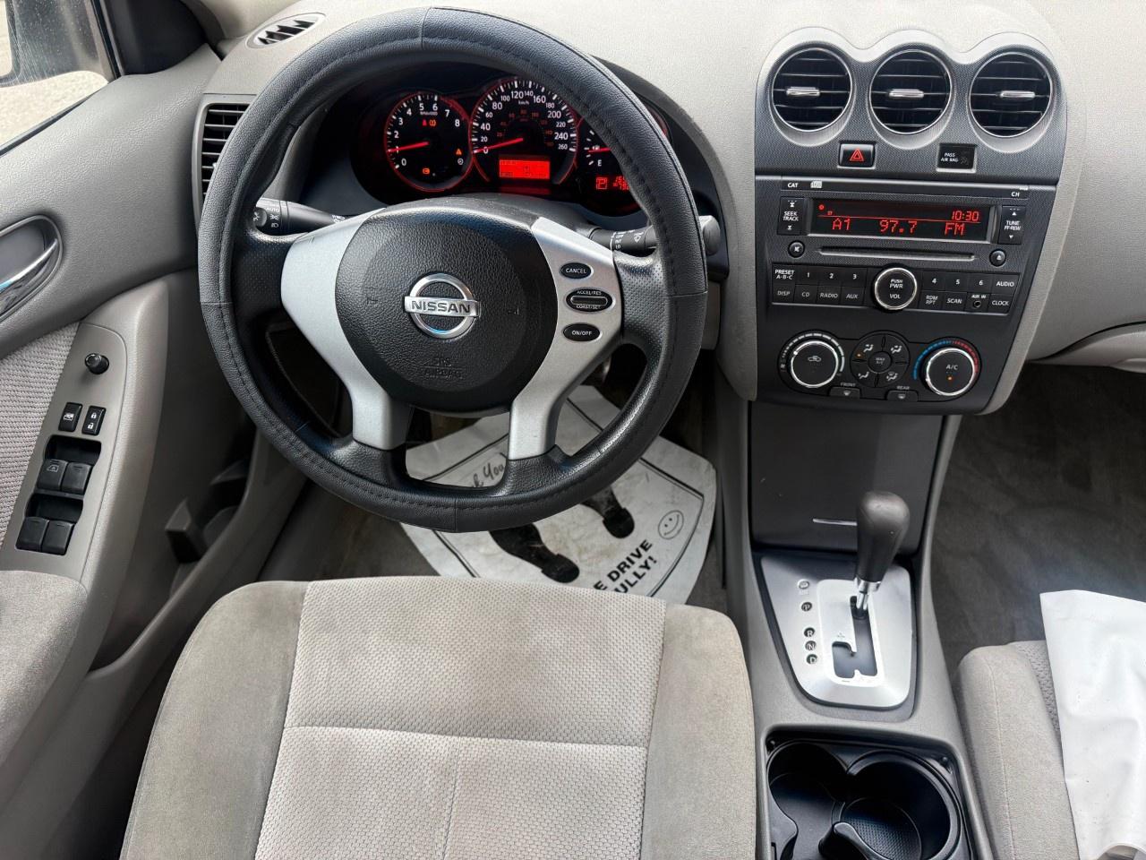 2008 Nissan Altima 4DR SDN I4 CVT 2.5 S Photo