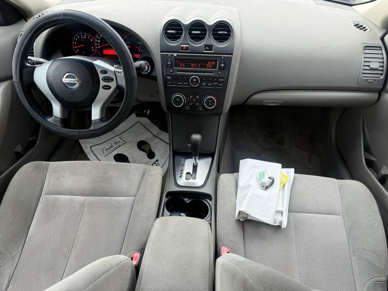 2008 Nissan Altima 4DR SDN I4 CVT 2.5 S Photo