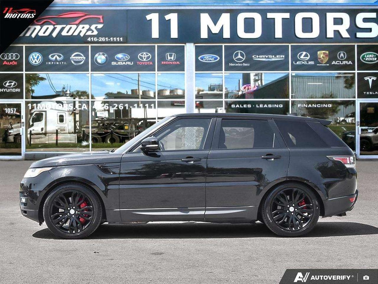 2017 Land Rover Range Rover Sport 4WD 4dr V8 SUPERCHARGED!!   NO ACCIDENTS  LOW KMS Photo2
