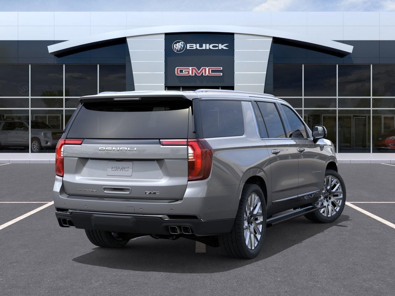 2027 GMC Yukon XL Denali Ultimate 4dr 4x4 Photo3