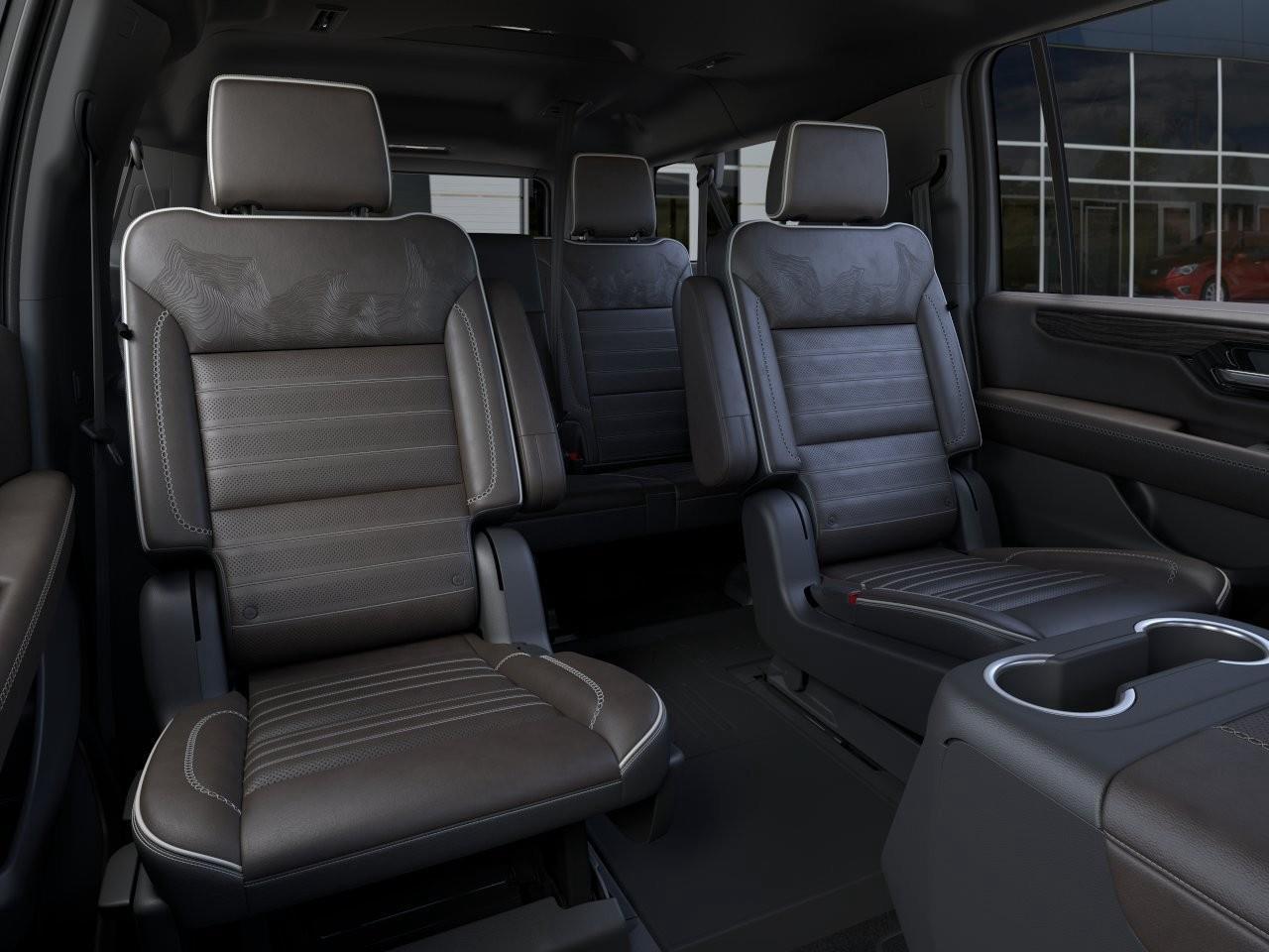 2027 GMC Yukon XL Denali Ultimate 4dr 4x4 Photo